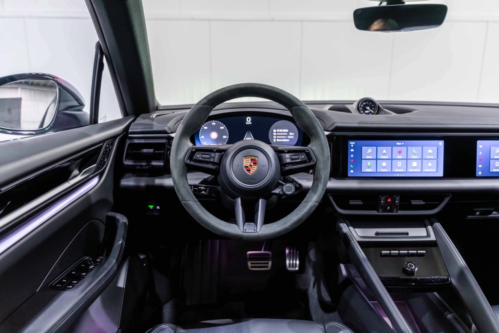 DSC00197-Enhanced-NR