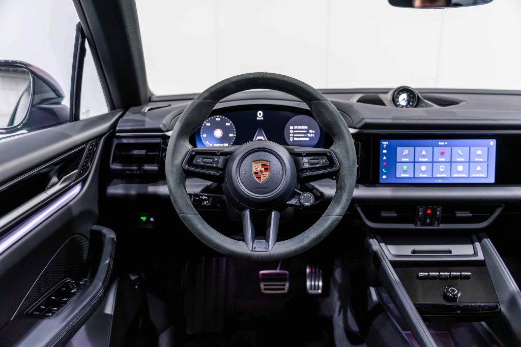 DSC00204-Enhanced-NR