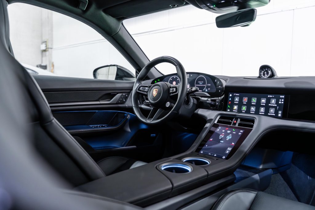 DSC02062-Enhanced-NR