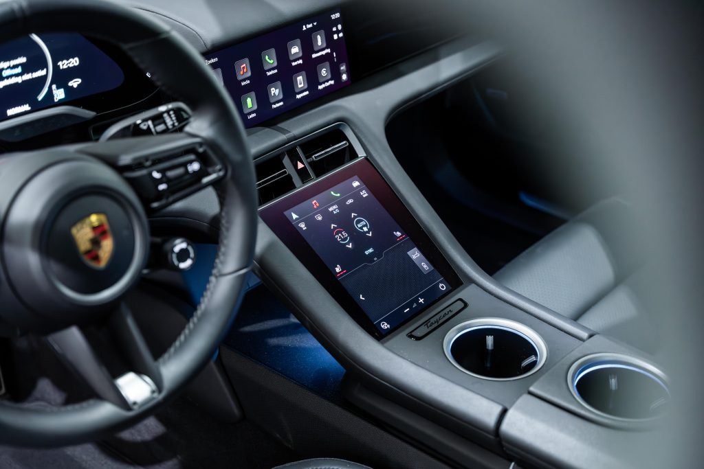 DSC02083-Enhanced-NR