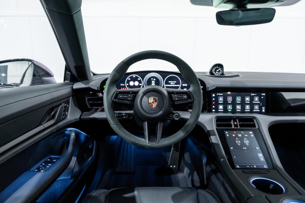 DSC02444-Enhanced-NR