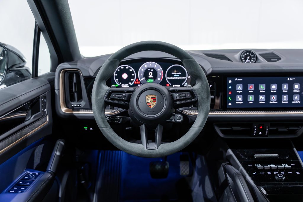 DSC02868-Enhanced-NR