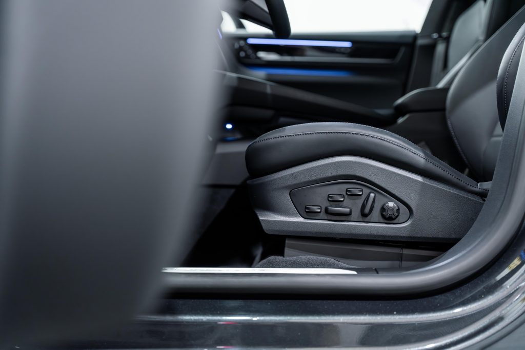 DSC03033-Enhanced-NR