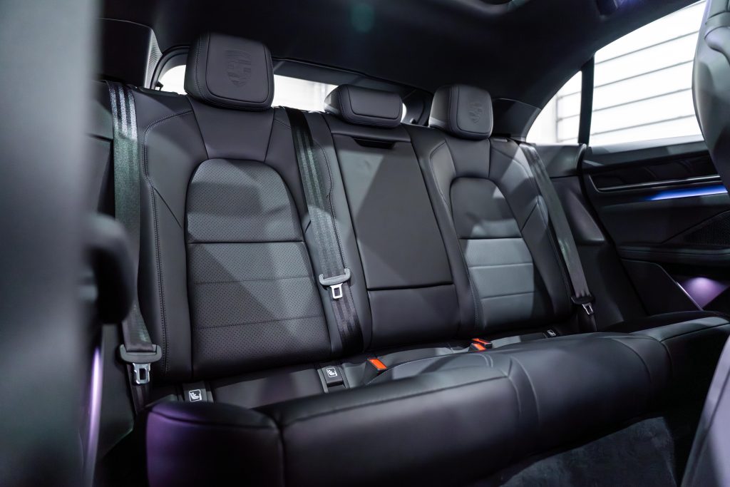 DSC03086-Enhanced-NR