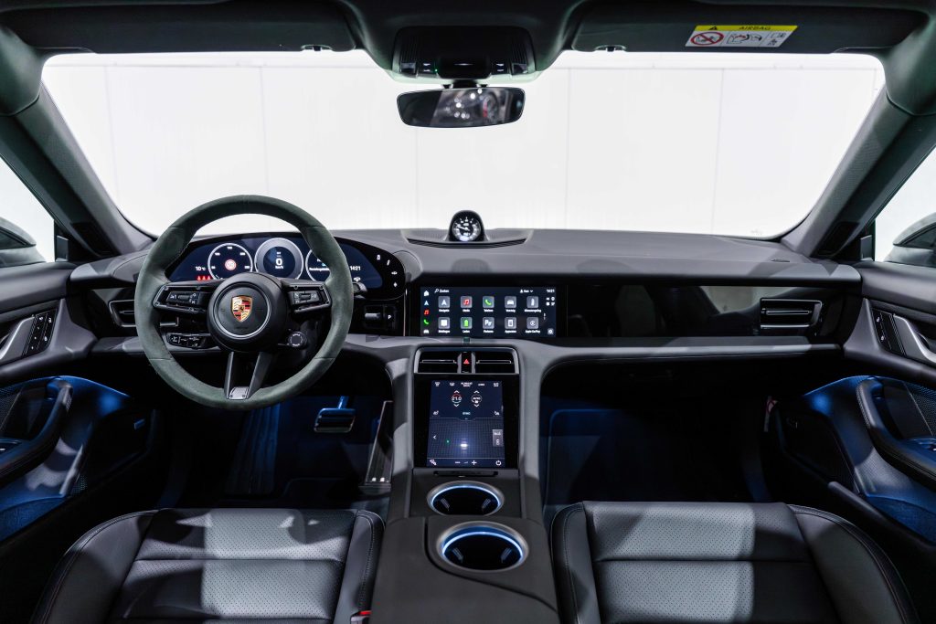 DSC03516-Enhanced-NR