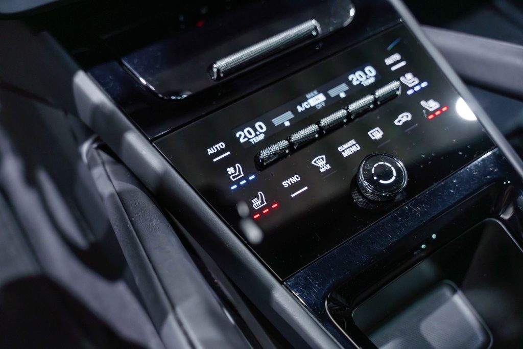 DSC05313-Enhanced-NR