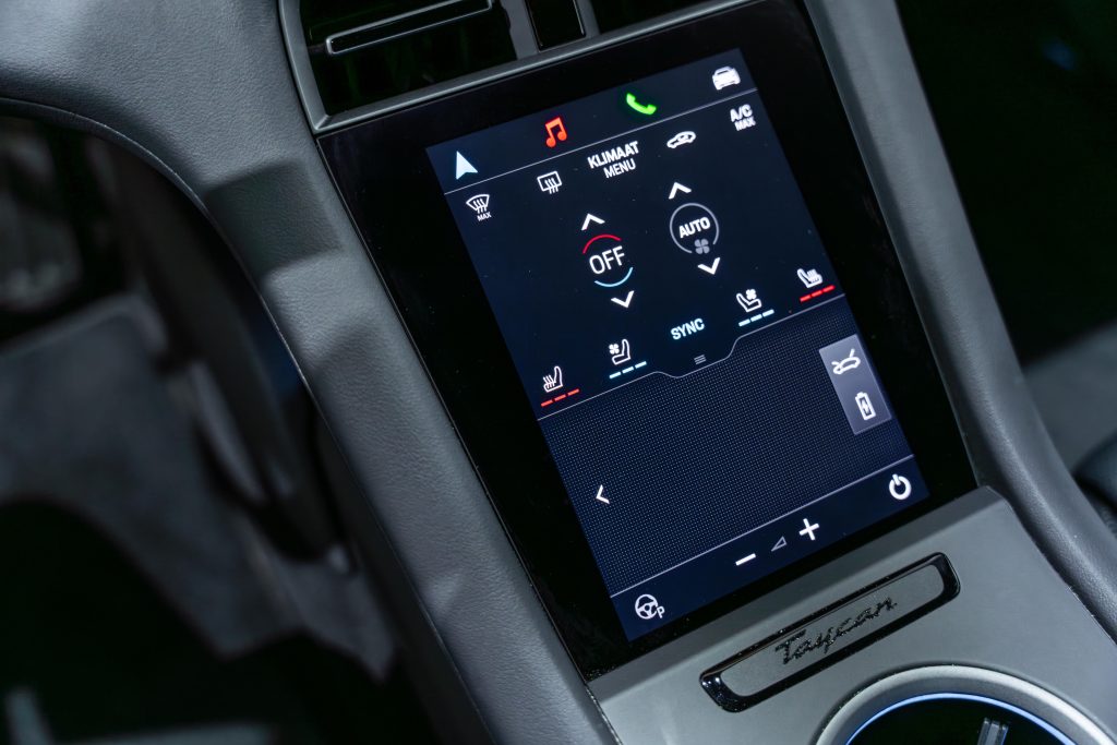 DSC06095-Enhanced-NR