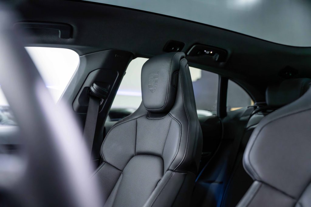 DSC06137-Enhanced-NR