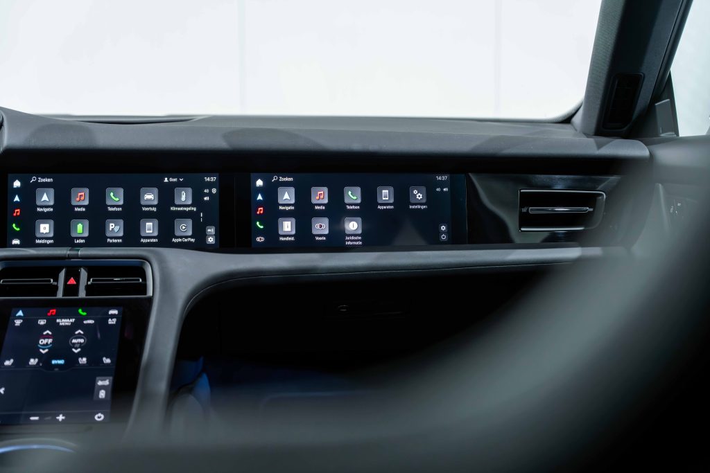 DSC06167-Enhanced-NR