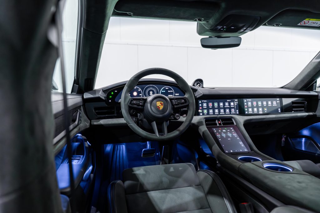 DSC07716-Enhanced-NR