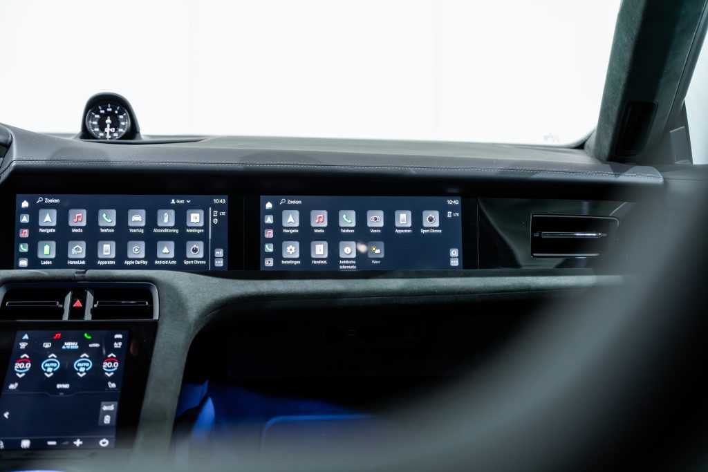 DSC07737-Enhanced-NR