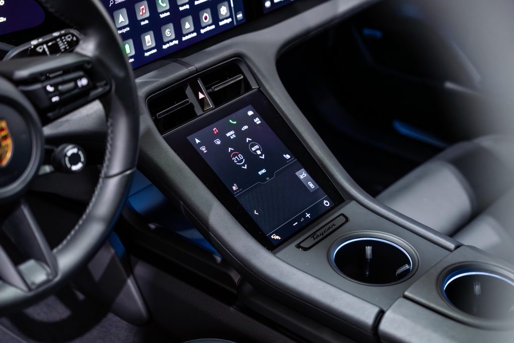 DSC07872-Enhanced-NR