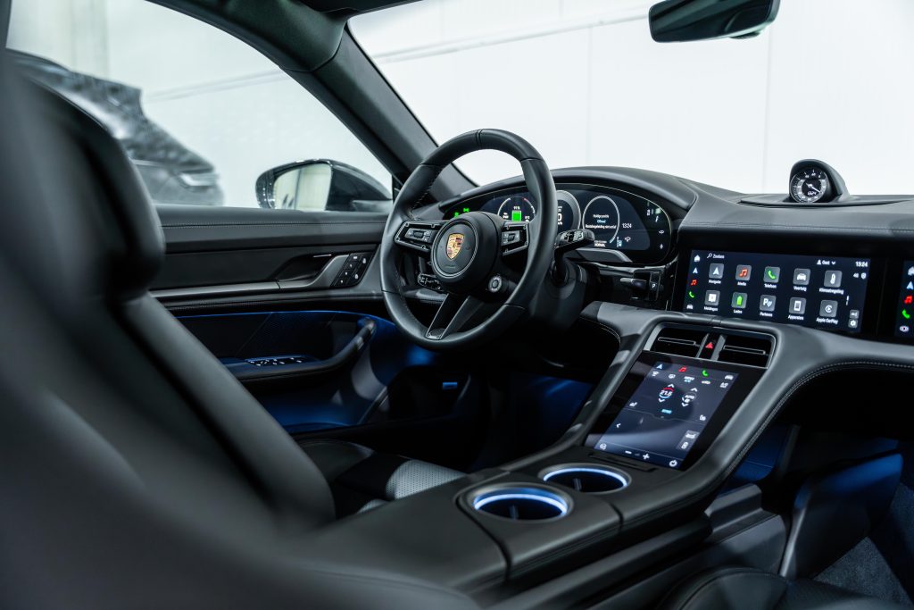 DSC08348-Enhanced-NR