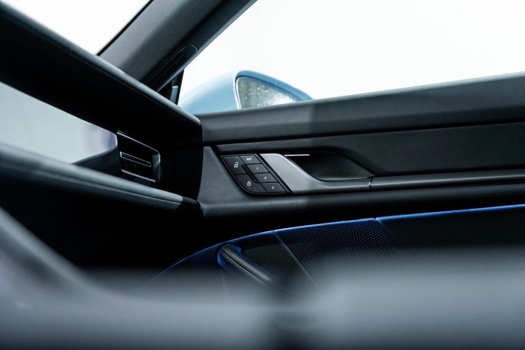 DSC08627-Enhanced-NR