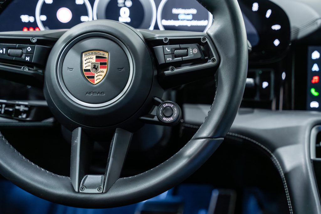 DSC09402-Enhanced-NR