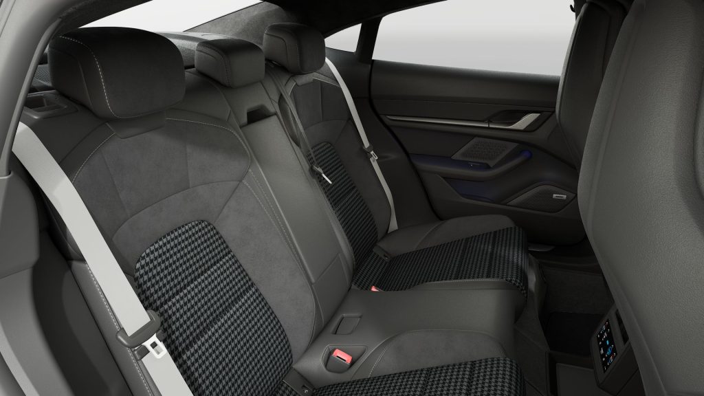 N4Igxg9gdgZglgcxALlAQynAtmgLnaAZxQG0BdAGnDSwFMAnNFUOAExRDilwFp7a09HoQG5iVCAAd8RZiABuguBlwdWtQgGtcUkAF89VWlHlx60OtzlsOAdQAWcXAwgQsAAgAKEeoTD3aEAlpAihiVAMqABtEe3woJFROdmQQABEAQQBNIJA